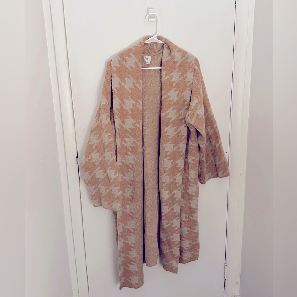 A New Day- Pink/Beige Houndstooth Shacket- Size L